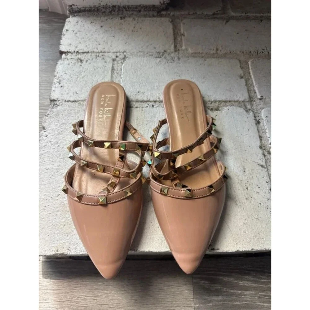 Nicole Miller slides flats shoes Studed  nude size 8